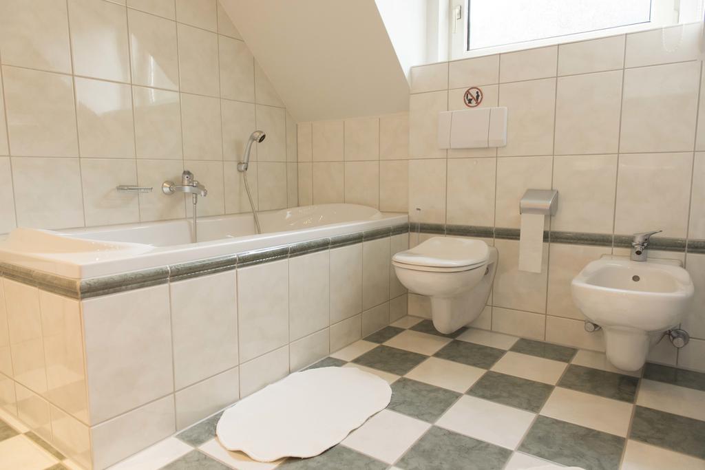 Ferienwohnung Burg Eltz Treis-Karden Oda fotoğraf