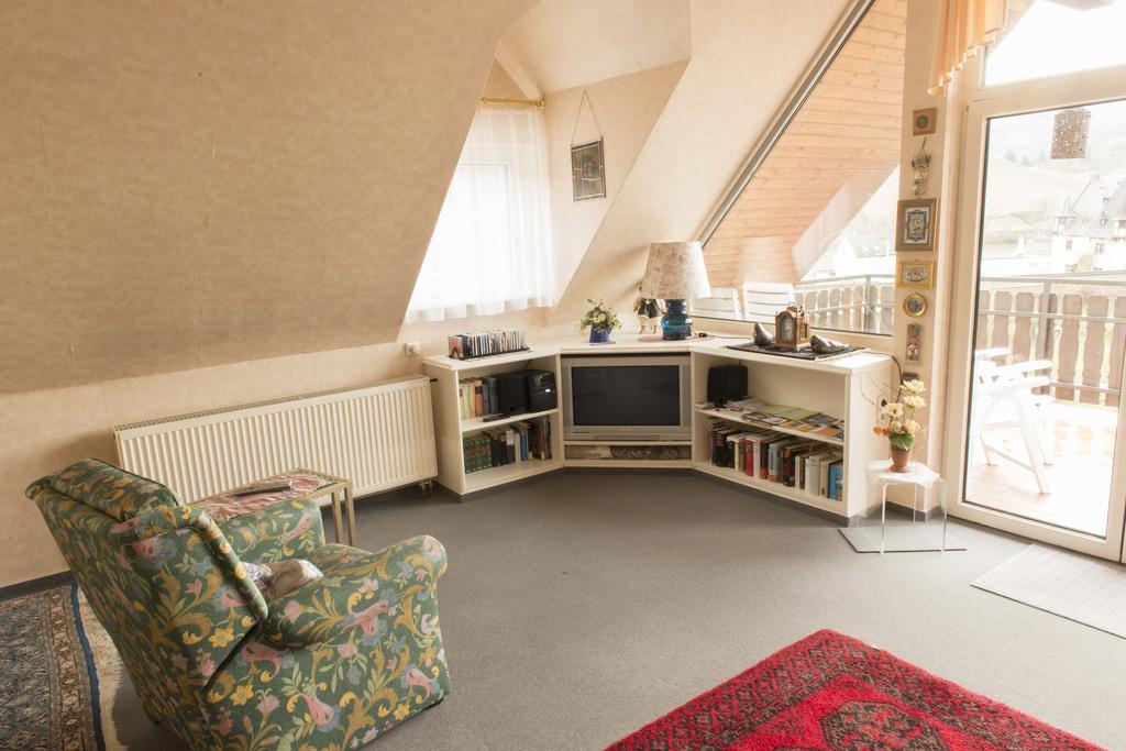 Ferienwohnung Burg Eltz Treis-Karden Oda fotoğraf